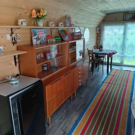 Cozy Tiny Meadow Capsule hotel Liptovska Stiavnica